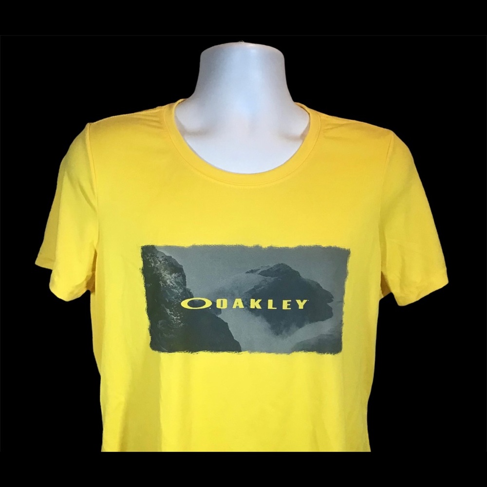 Oakley Graphic Tee Shirt NWOT SZ XL Yellow